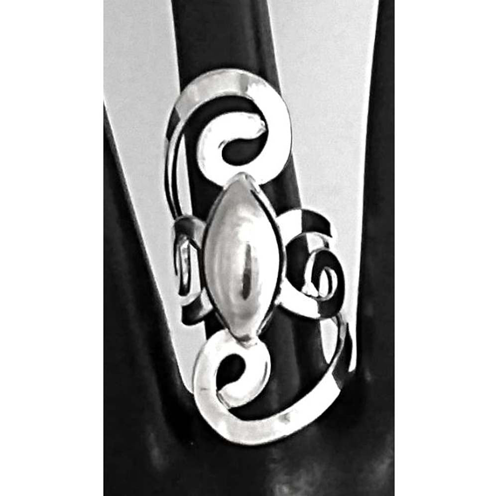 Art Nouveau Ring 1.75"h Size 8