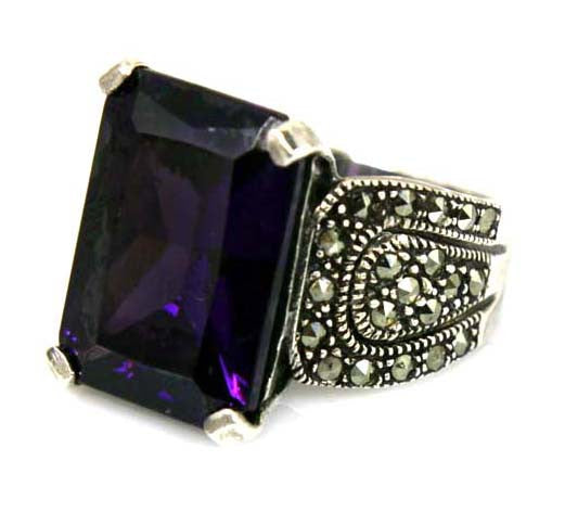 Sterling Silver Amethyst Marcasite Ring Size 8.5