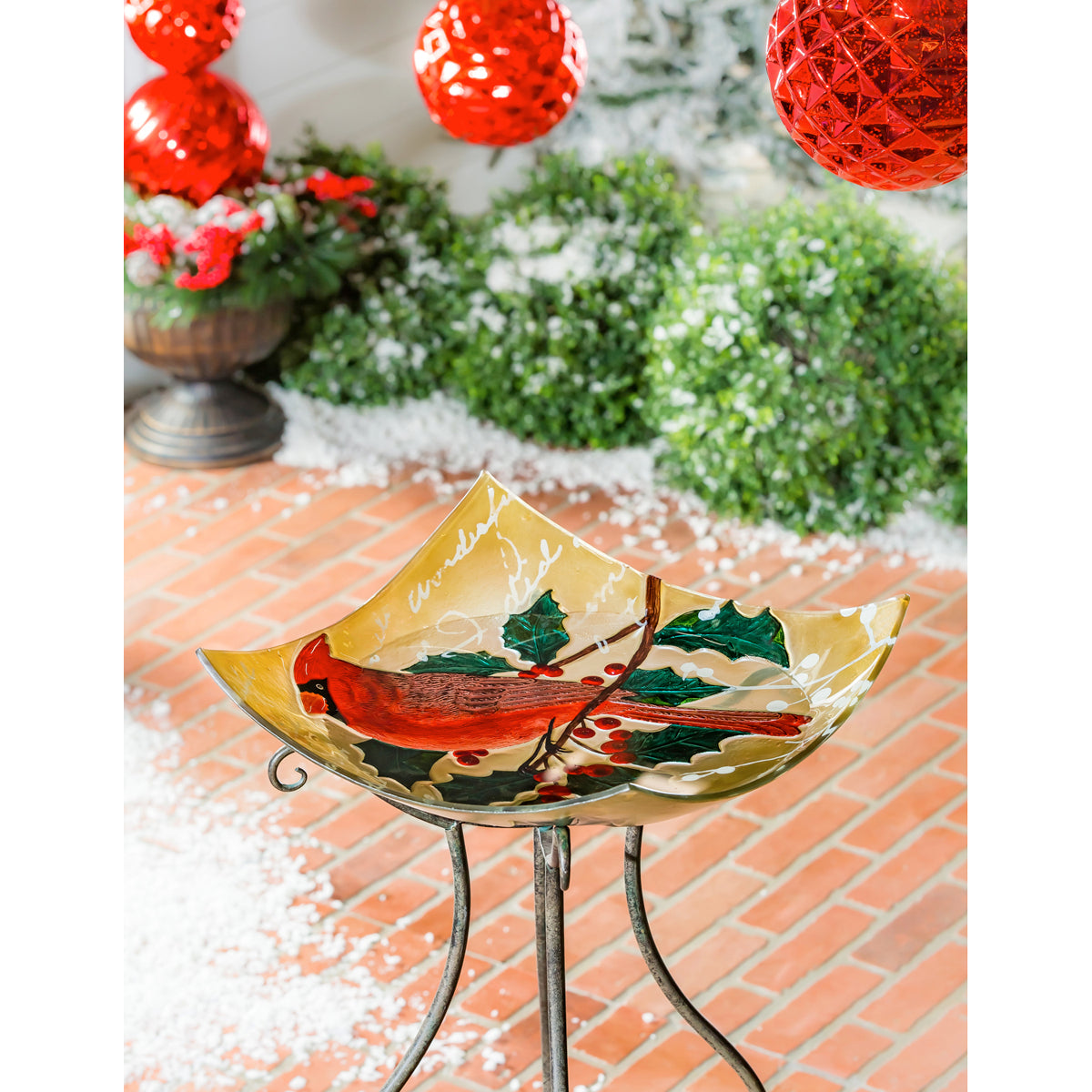 Cardinal Bird Bath Bowl, 16.5" Square