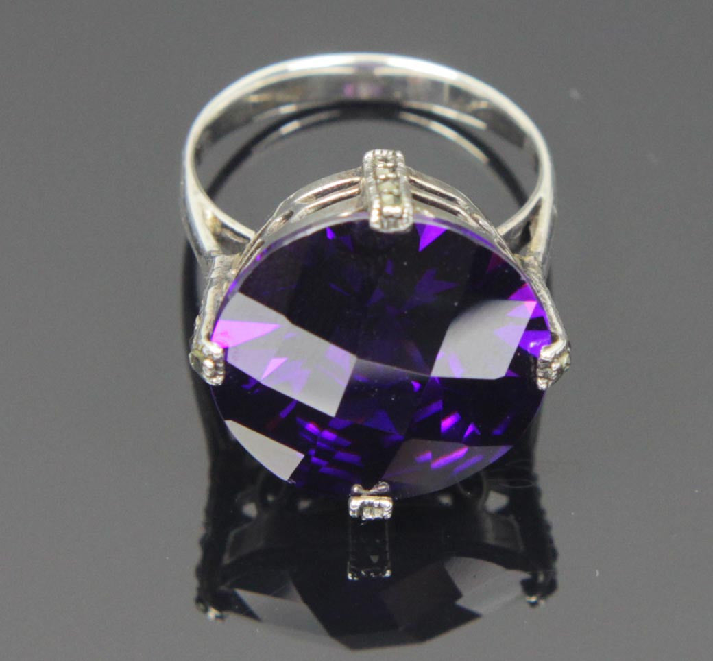 Sterling Silver Amethyst CZ Round Ring Size 8.5