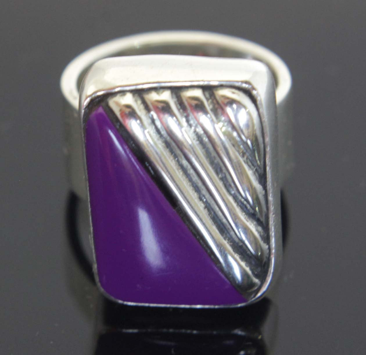 Sterling Silver Ring Purple Cabochon Size 6
