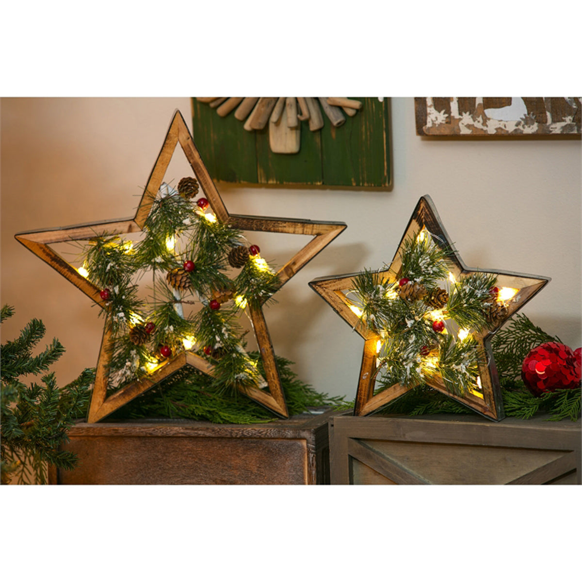 Wooden Star Table Decor, set of 2