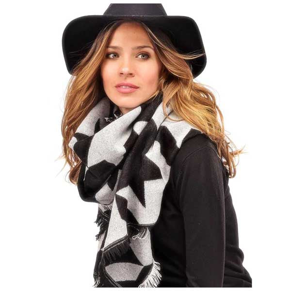 Charlie Paige Houndstooth Pattern Scarf